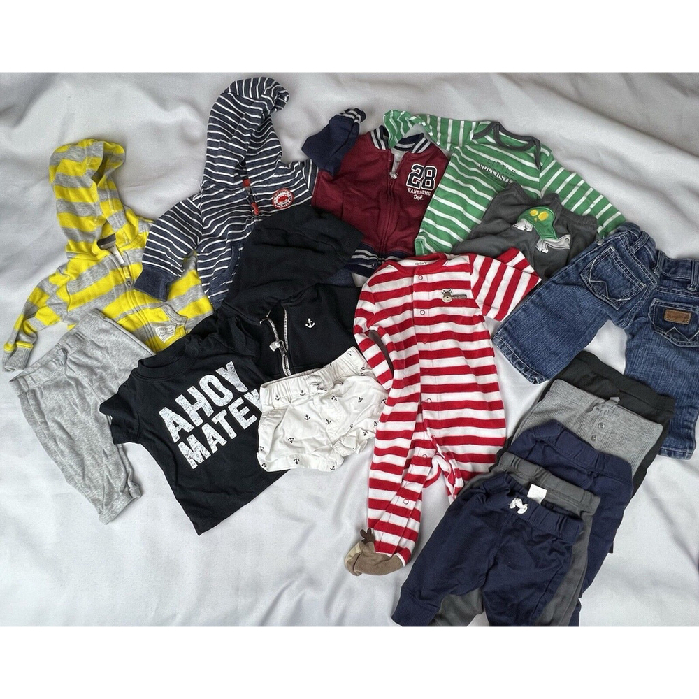 Lot Of 16 Pieces Baby Boy Carter’s Brand & a Pair If Wrangler Jeans Size 3 Mths
